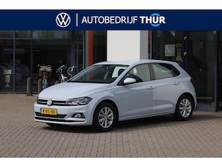 Volkswagen Polo 1.0 TSI Highline Business R Achteruitrijcamera (rear view), parkeersensoren voor en achter (pdc), active info display,  DAB+, Apple Carplay & Android Auto, multifunctioneel lederen stuurwiel, executive pakket, navigatie, elektrisch verstel-, verwarm- en inklapbare buitenspiegels (spiegel pakket), 16' LMV 'Torsby'