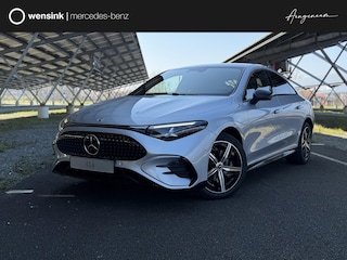 Mercedes-Benz CLA 200 Business Solution AMG 58 kWh EQ | Night | Panoramadak | Distronic | Achteruitrijcamera| Dodehoekassistent | Stoelverwarming |