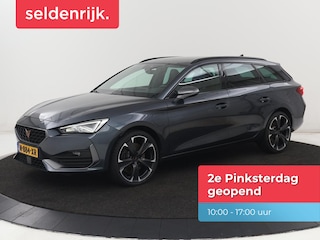 Cupra Leon 1.4 e-Hybrid VZ Business | 245pk | SOH 92% | Trekhaak | Carplay | Adaptive cruise | Sportstoelen | Navigatie | Stuurverwarming | Parkeerhulp | Full LED | Sfeerverlichting | Keyless | PHEV | Plug In