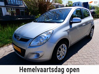 Hyundai i20 1.2i 4-Cilinder 5-deurs Airco Trekhaak Zuinig