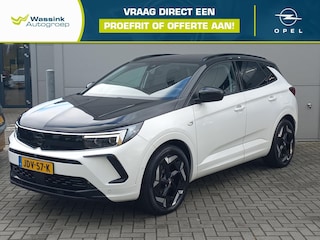 Opel Grandland 1.6T Hybrid4 300pk 4x4 Automaat GSE | Climate control | Navigatie | AGR stoelen | 19" Lm velgen | Winterpack