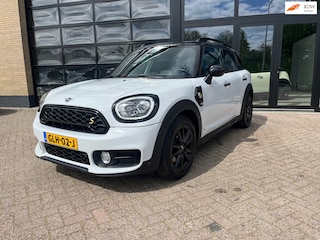 Mini Countryman Cooper S E ALL4 Chili , Panodak,Automaat