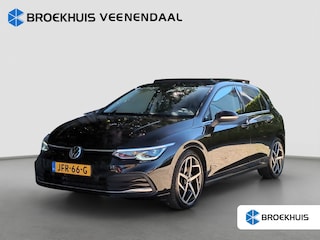 Volkswagen Golf 1.5 eTSI R-Line | Adap. Cruise Control | Camera | Elektr. Verstelb. Stoel | Stoel Verwarming | Stuur Verwarming | | Achteruitrijcamera | Cruise control adaptief | Full-LED koplampen