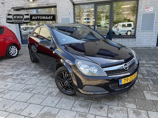 Opel Astra GTC 1.8 Skyview raam NW Apk Airco Distri Vv