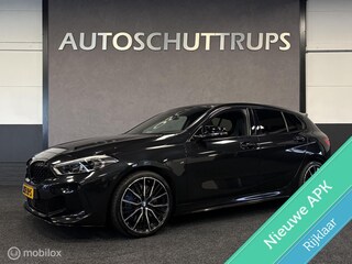 BMW M135i xDrive High Executive Edition M SPORT / SCHUIFDAK / VOL LEDER / PANO / HARMAN & KARDON / STOELVERW. / BOMVOL! / RIJKLAAR