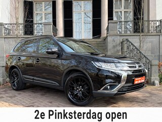 Mitsubishi Outlander 2.0 Instyle+ 4WD 7P Automaat BLACK-LINE Navi Sch-Dak 360C Camera Trekhaak