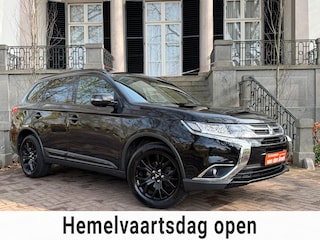 Mitsubishi Outlander 2.0 Instyle+ 4WD 7P Automaat BLACK-LINE Navi Sch-Dak 360C Camera Trekhaak