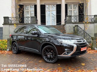 Mitsubishi Outlander 2.0 Instyle+ 4WD 7P Automaat Sch-Dak Navi 360C Camera Trekhaak Climate Cruise Ctr