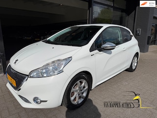 Peugeot 208 1.2 VTi Access