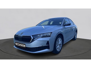 Skoda Octavia 1.5 TSI DSG MHEV First Edition