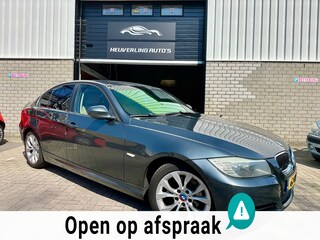 BMW 318i Business Line | Automaat | Navi | Cruise | PDC