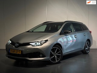 Toyota Auris 1.8 Hybrid Executive Go AUT /Clima/Cruise/LED/Keyless/BOTS/Camera/LMV