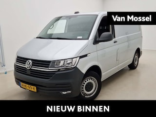 Volkswagen Transporter 2.0 TDI L1H1 150PK | Automaat | Navigatie | Airco | Verwarmbare Voorruit | Multifunctioneel Stuurwiel | Cruise Control | Parkeerhulp Achter | DAB+ | Sortimo |