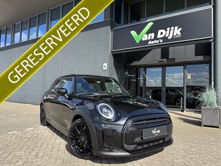 Mini Cooper 1.5 Panodak Navi Camera Pdc