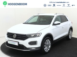 Volkswagen T-Roc 1.5 TSI Sport | Adaptieve cruise control | Dodehoek detectie | Keyless | Achteruitrijcamera  | Navigatie | Digital cockpit Pro | Elektrische achterklep |