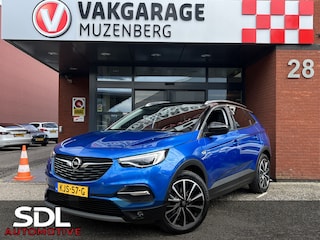 Opel Grandland X 1.6 Turbo Hybrid4 Ultimate // NAVI // CAMERA V+A // APPLE CARPLAY + ANDROID AUTO // STOEL VERWARMING + VERKOELING // ELEK. ACHTERKLEP //