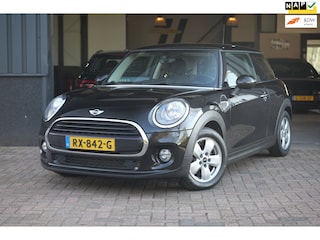 Mini Cooper 1.5 Business Navi|LM velgen|NL auto