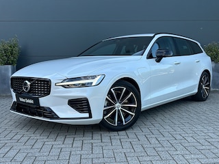 Volvo V60 2.0 T6 Plug-in hybrid AWD Plus Dark | Trekhaak | 360 camera | Harman/Kardon | Climate pack | BLIS | Verwarmde voorruit |