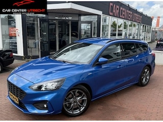 Ford Focus Wagon 1.5 EcoBoost ST Line Business | €500,- KORTING | apk 13-01-2028
