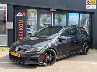 Volkswagen Golf 2.0 TSI GTI TCR | Pano | ACC | Camera | Carplay
