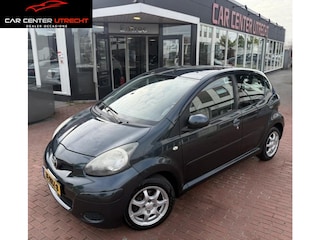 Toyota Aygo 1.0-12V Asp.Gre Nav. | €250,- KORTING+nw APK |