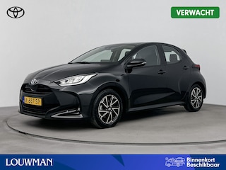 Toyota Yaris 1.5 Hybrid Dynamic Onderweg-naar-dealer