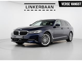 BMW 5-serie Touring 530e xDrive Business Edition Plus | SOH 93% | Panodak | HUD | Leder | Driving Assistant Prof | Trekhaak |