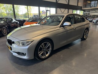 BMW 320i High Executive Sportline Nieuw model,Sportstoelen in leder, M-Sport chassis, Hifi, Ambiente, Licht pakket, Lmv