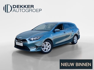 Kia Ceed Sportswagon 1.5T Mild Hybrid 160 pk automaat Dynamic Line Afneembare Trekhaak - Apple Carplay/ Android Auto - Stuurwielverwarming - Stoelverwarming - Achteruitrijcamera