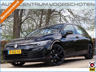 Volkswagen Golf 1.0 TSI Life Business | Stoelverwarming | Massage |