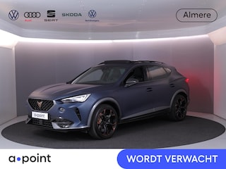 Cupra Formentor 1.4 e-Hybrid VZ Copper Edition 245 pk Automaat (DSG) | Navigatie | Panoramadak | Parkeersensoren (Park assist) | Achteruitrijcamera | Lederen bekleding | Stoelverwarming |