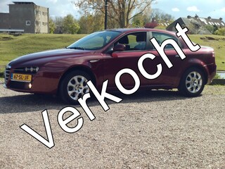 Alfa Romeo 159 2.2 JTS Distinctive - Airco - 6 Bak