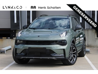Lynk & Co 01 Core | Achteruitrijcamera | LED Koplampen | Adaptieve Cruise Control | Stoelverwarming | Apple Carplay/Android Auto | Navigatie | Climate Control