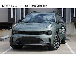 Lynk & Co 01 Core | Achteruitrijcamera | LED Koplampen | Adaptieve Cruise Control | Stoelverwarming | Apple Carplay/Android Auto | Navigatie | Climate Control
