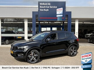Volvo XC40 1.5 T5 Recharge R-Design / Automaat / NL-Auto / Dealer-Onderhouden / Open/Panodak / Leder-Alcantara / Harman-Kardon / Digitaal Dashboard / Keyless / LED / DAB / Navi / Apple-Carplay&Android-Auto / 360 Graden Camera / Adaptieve Cruise-Control / Pilot-Assist / ELKTR-Achterklep / ELKTR-Wegklapbare Trekhaak / PDC / LMV 19'' / ENZ.