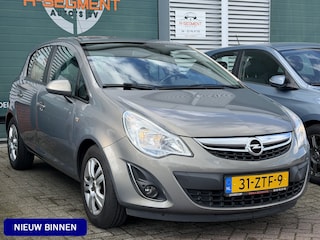 Opel Corsa 1.4-16V Cosmo / Cruise / Winterpakket / Airco / NAP