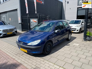 Peugeot 206 1.4 XR 2e Eigenaar! Stuurbekrachtiging NAP APK