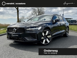 Volvo V60 2.0 T8 Plug-in hybrid AWD Ultra Dark | SOH 100% | Stoelverwarming V+A | Panoramadak | Apple Carplay/Android Auto | Harman/Kardon | 360 camera | HUD | LED | DAB |