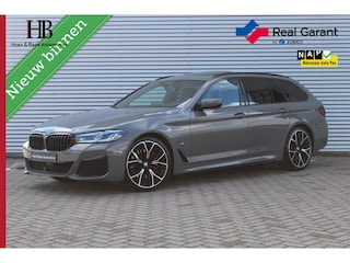 BMW 5-serie Touring 530i /M-sport/camera/leder/20inch/Pano