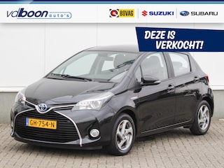 Toyota Yaris 1.5 Hybrid Lease Automaat | Navi | Camera | Cruise | Trekhaak