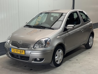 Toyota Yaris 1.0 VVT-i S-Line MMT