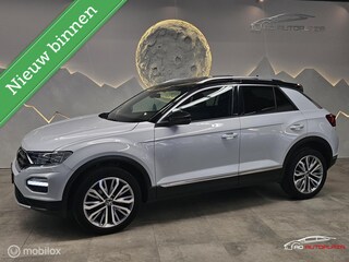 Volkswagen T-Roc 1.0 TSI United Panorama/Virtual/Stoelverwarming