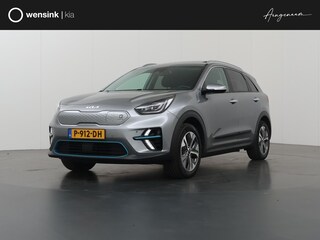 Kia Niro e-Niro ExecutiveLine 64 kWh | Schuif/Kanteldak | Lederen Interieur | Ele,verstelbare stoelen | Apple CarPlay/Android Auto | Camera | DAB | Stoelverwarming/Koeling | Stuurverwarming | Adaptieve Cruise Control |