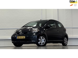 Toyota Aygo 1.0i 12V + Automaat Airco Nieuwe APK Nieuwe Koppeling