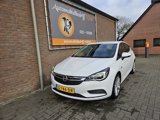 Opel Astra 1.6 CDTI Business+