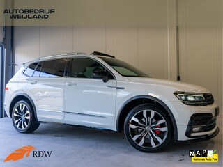 Volkswagen Tiguan 1.4 TSI Highline Business R 7p. I R-line I Keyless I 20" I Pano I Virtual I Camera I 7P I Dynaudio I NL-auto I