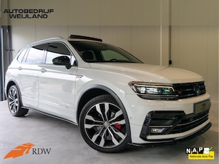 Volkswagen Tiguan 1.4 TSI Highline Business R 7p. I R-line I Keyless I 20" I Pano I Virtual I Camera I 7P I Dynaudio I NL-auto I