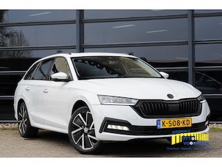 Skoda Octavia Combi 1.4 TSI iV PHEV Buss. Ed. Trekhaak|Pano|NL-auto|