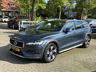Volvo V60 2.0 B5 AWD Pro Panorama dak Keyless On call