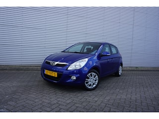 Hyundai i20 1.2i Plus Climate / Elektr. ramen / NAP
